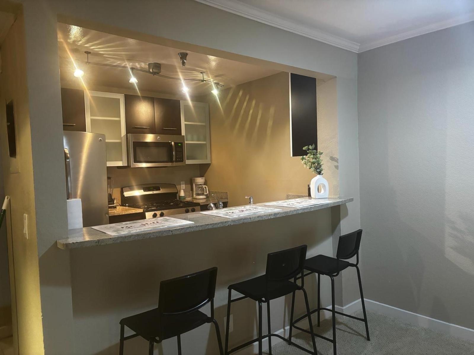 לוס אנג'לס Sweet Studios Universal Loft Free Parking And Wifi מראה חיצוני תמונה